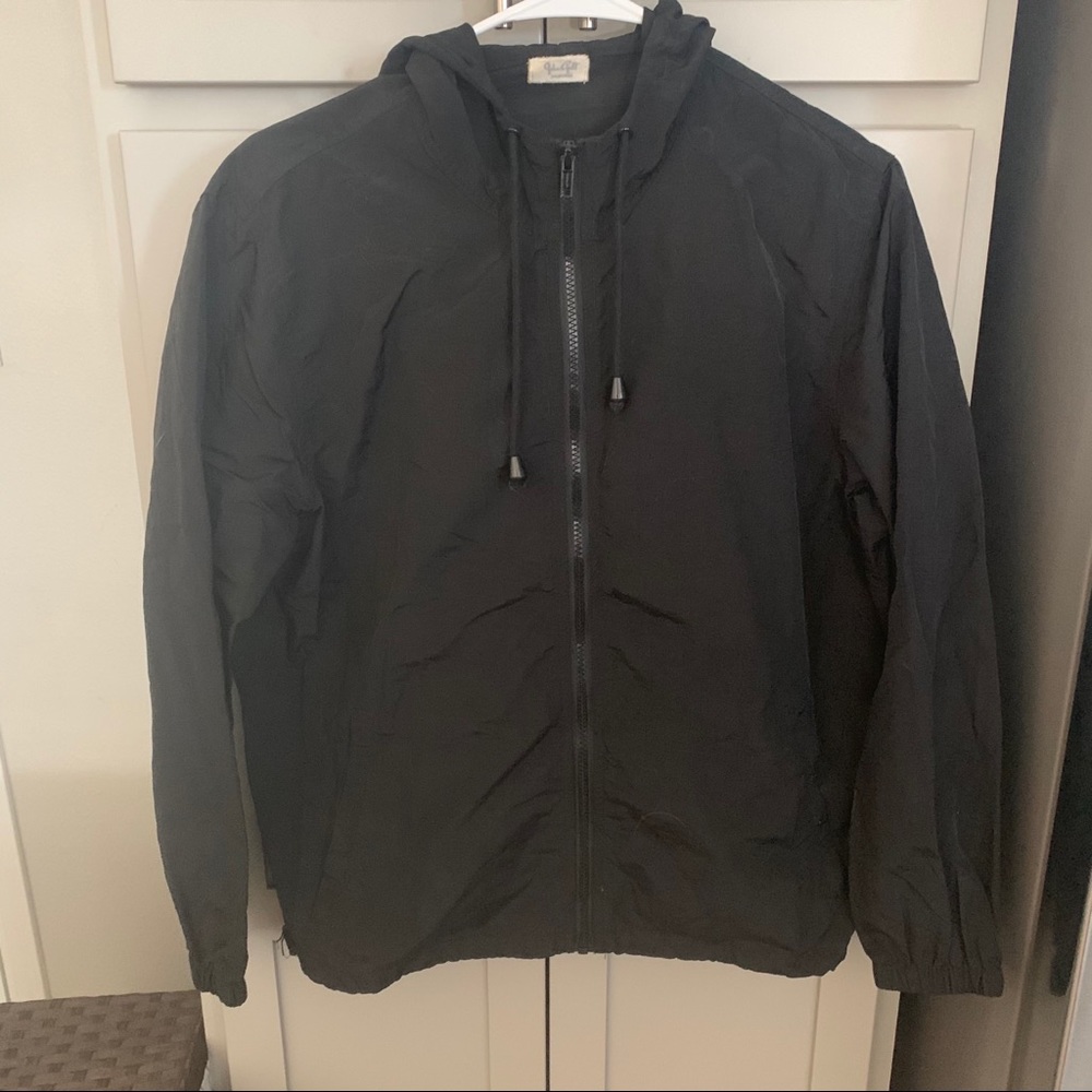 Brandy Melville Windbreaker